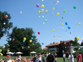 Start des Ballonwettbewerbs